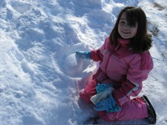 She made some "sculptures" in the snow.